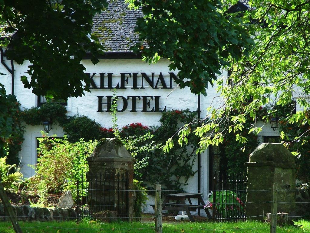 Kilfinan Hotel Bagian luar foto